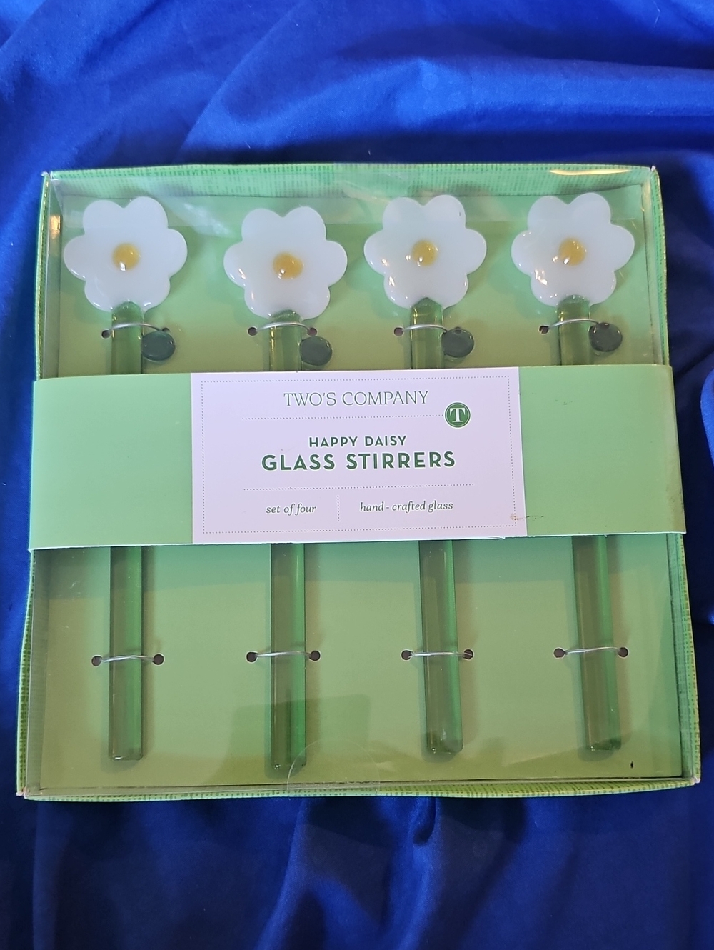 Two's Company White & Yellow Daisy Glass Drink Stirrers with Green Stems